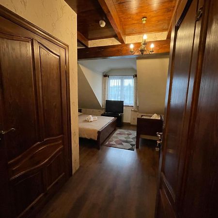 Hotel Tyrol I Restauracja Zycie Gruzji Osielsko Eksteriør billede